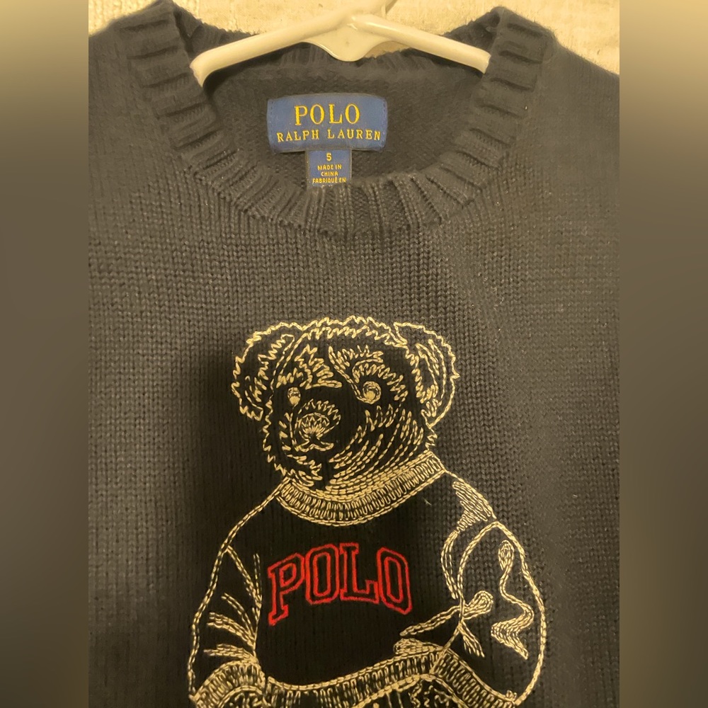 Nice Navy polo Ralph Lauren sweater